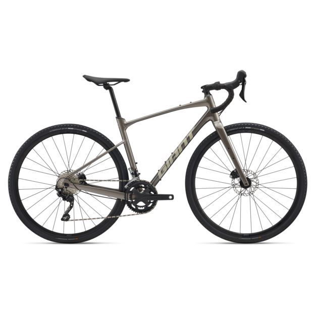GIANT 28 REVOLT 1 M 1079011115 METAL